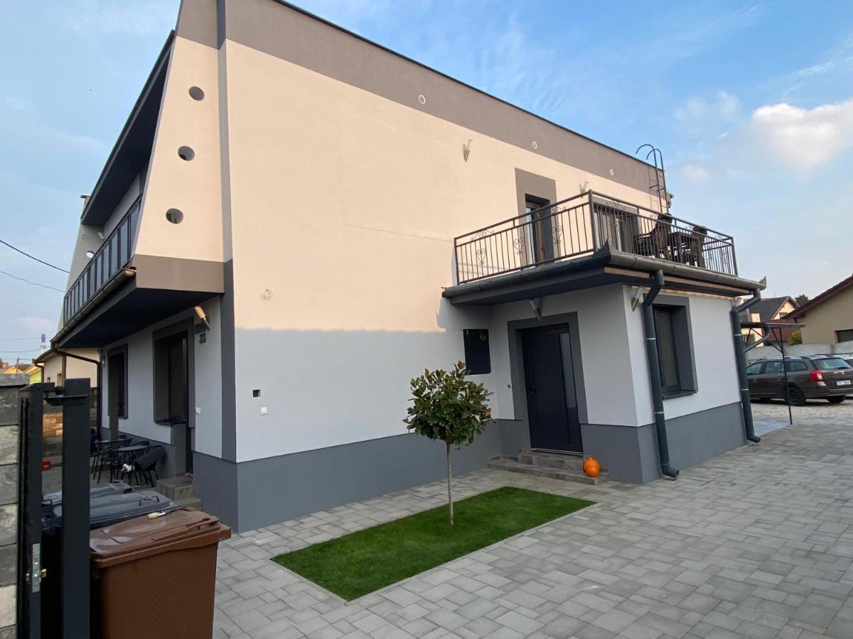 Apartman Tereza Veľký Meder Dış mekan fotoğraf